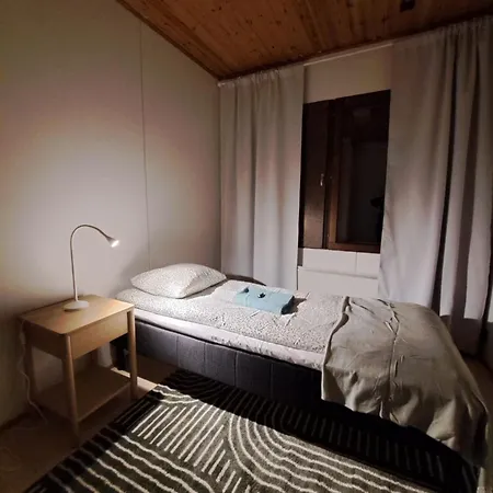 House Laehde アパート